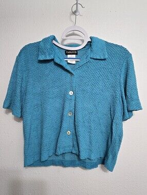 Tabloid Women's Teal Button-Up Short Sleeve Top Size 10